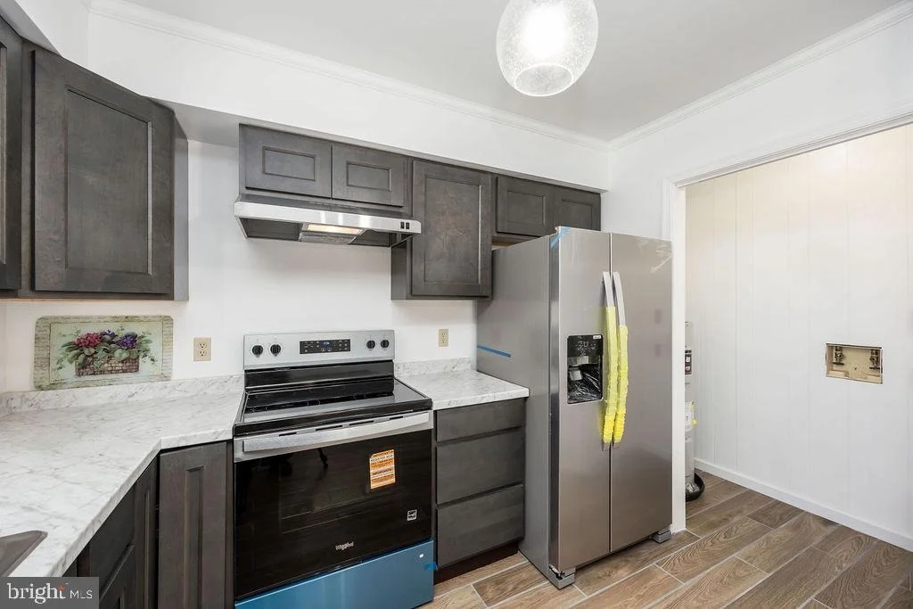Photo of 813 PRICE ROAD
