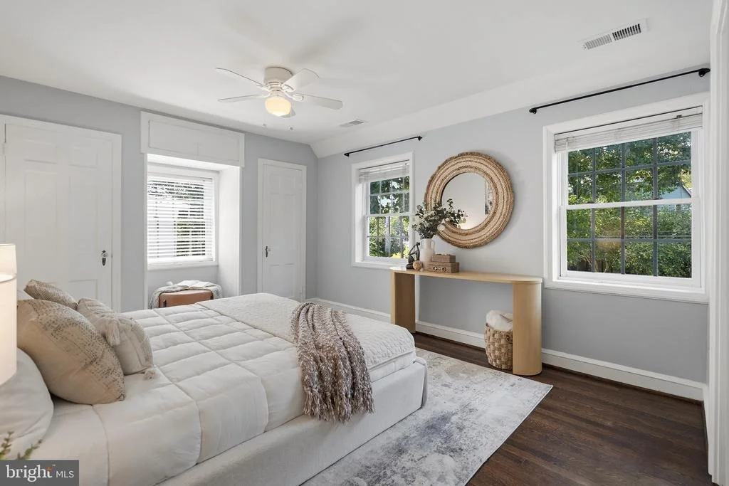 Photo of 1413 44TH STREET NW