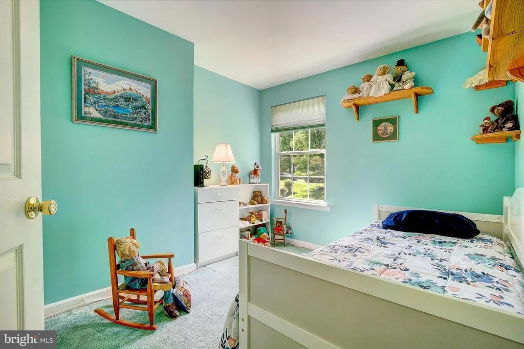 Photo of 10945 TWO SISTERS LANE