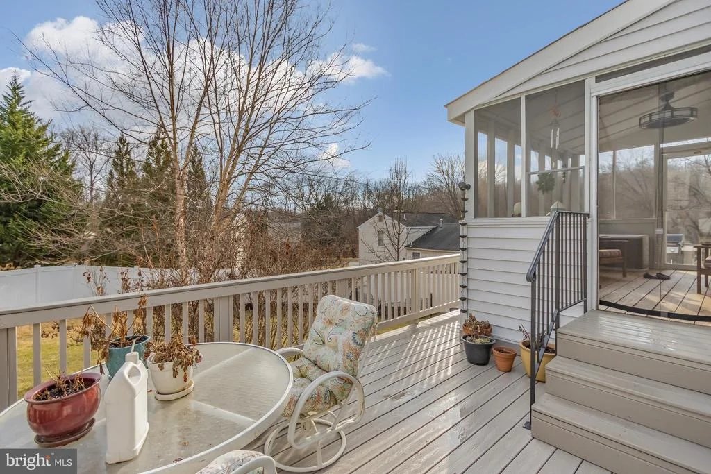 Photo of 2232 DECKMAN LANE