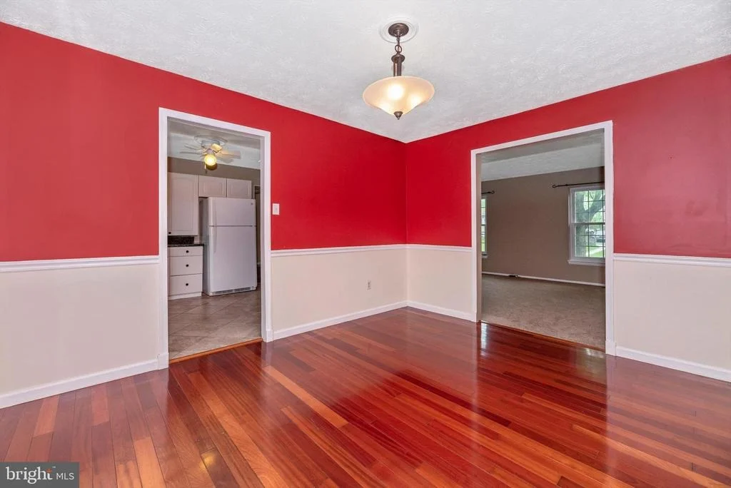 Photo of 484 HILLCREST DRIVE