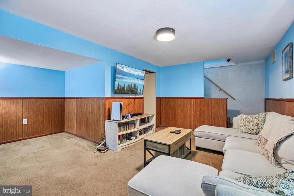 Photo of 422 BLOSSOM TREE DRIVE