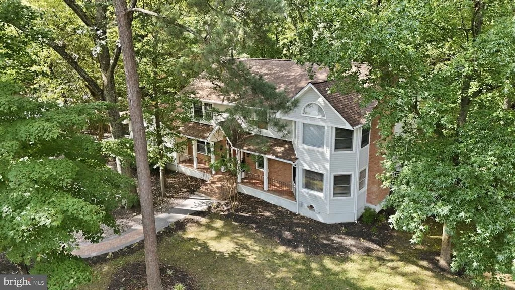 Photo of 11452 WOLLASTON CIRCLE
