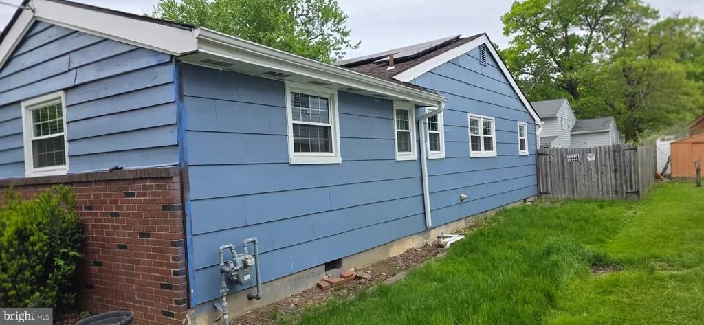 Photo of 214 3RD AVENUE