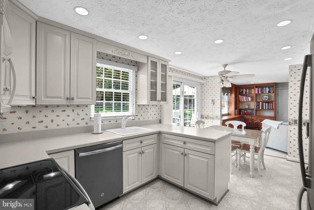 Photo of 4008 SHALLOW BROOK LANE