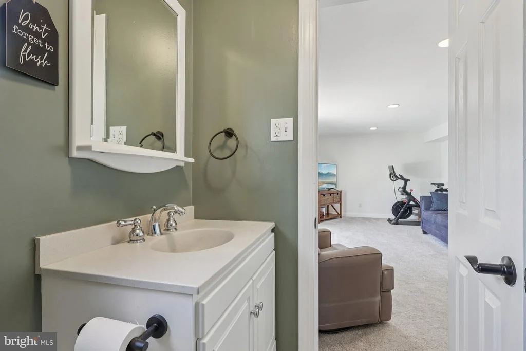 Photo of 6 RYDAL DRIVE