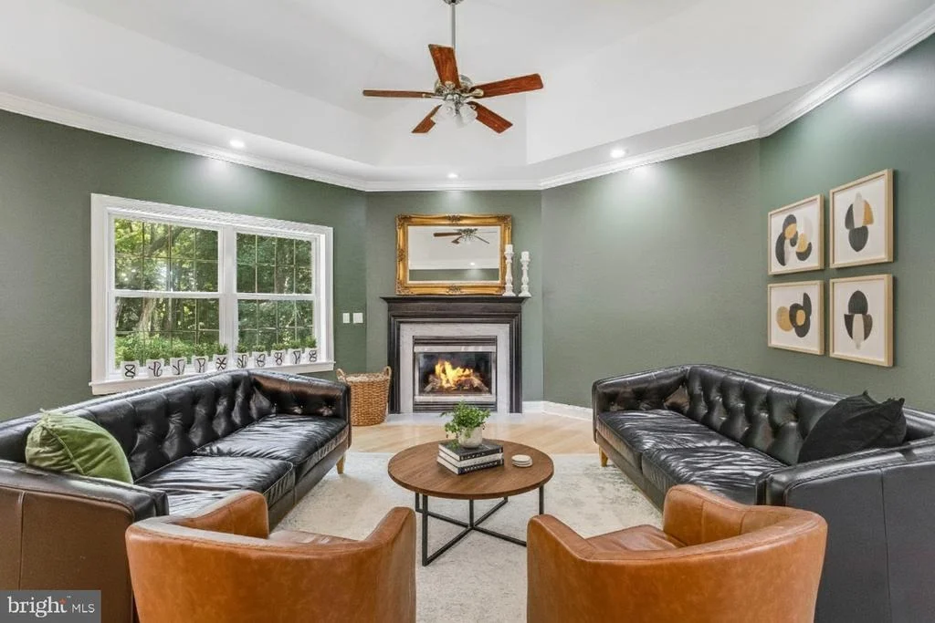 Photo of 33015 FOREST KNOLL DRIVE