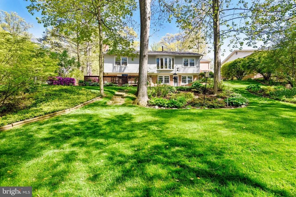 Photo of 6714 CANEEL COURT