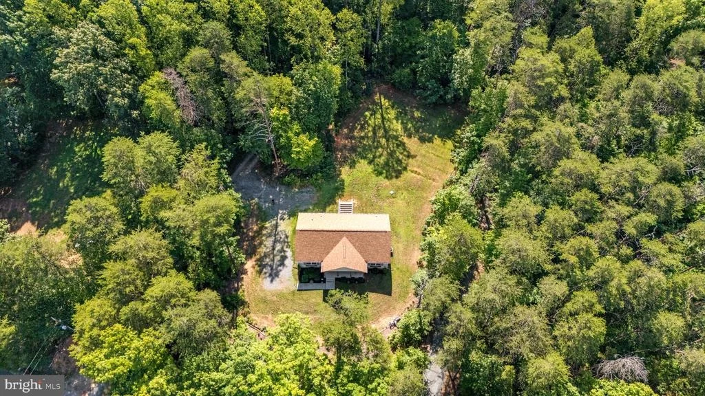 Photo of 3731 BREAKNOCK ROAD