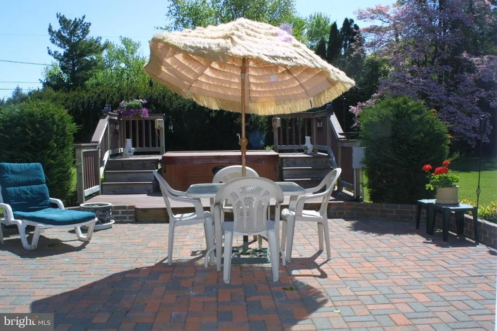 Photo of 11823 CLEARVIEW ROAD