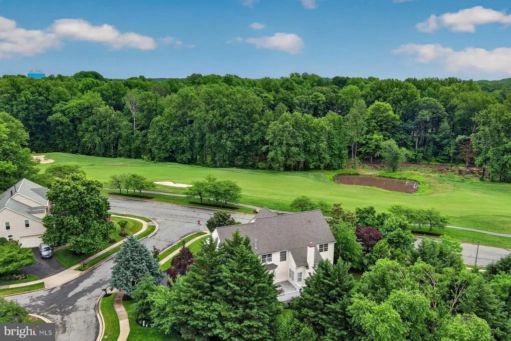 Photo of 9 SEWALL COURT