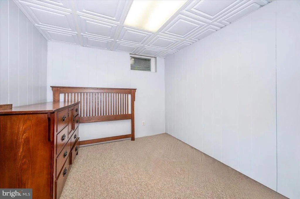 Photo of 8413 MOUNTAIN LAUREL LANE
