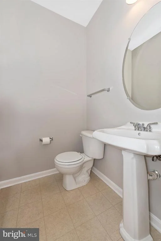 Photo of 606 BUSHYTAIL DRIVE