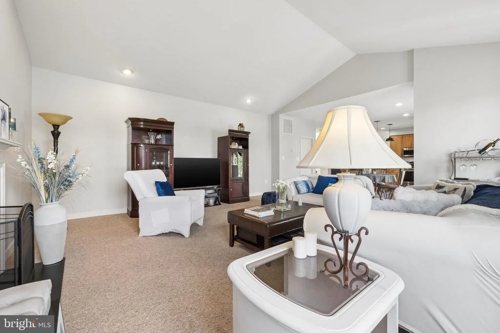 Photo of 13270 QUERY LANE