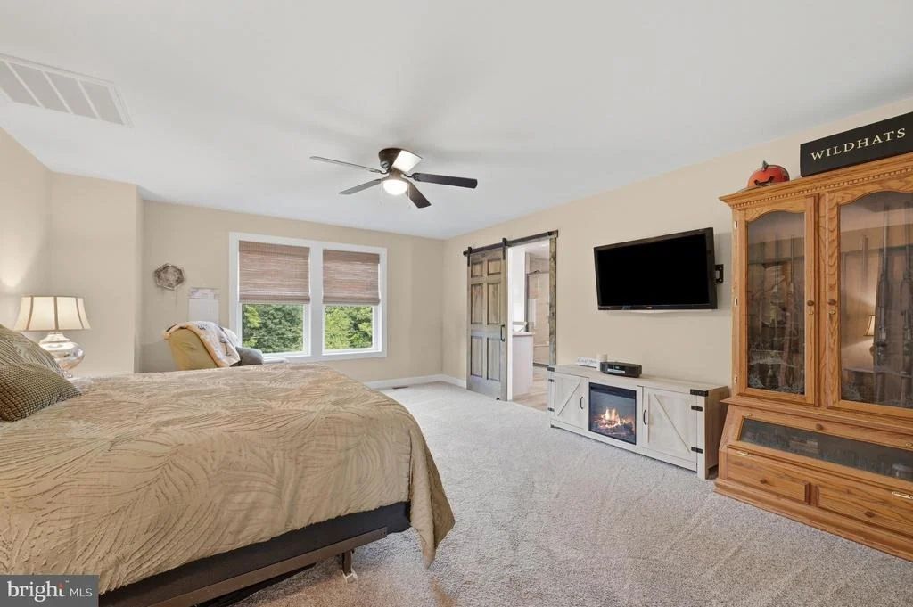 Photo of 295 KING LEAR DRIVE