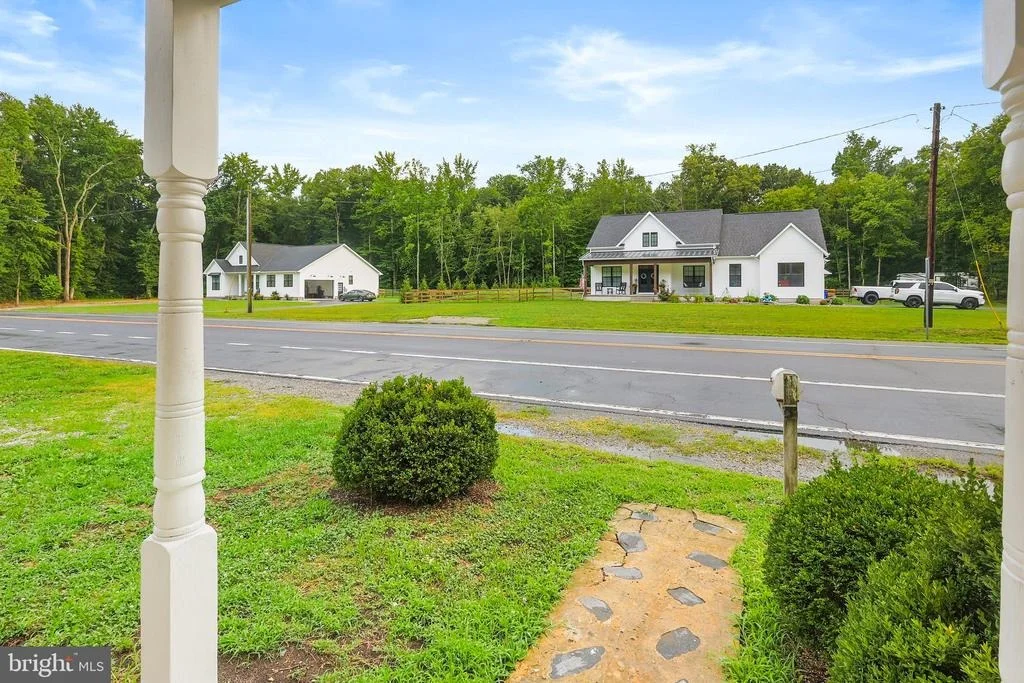 Photo of 1470 EVERETTS CORNER ROAD