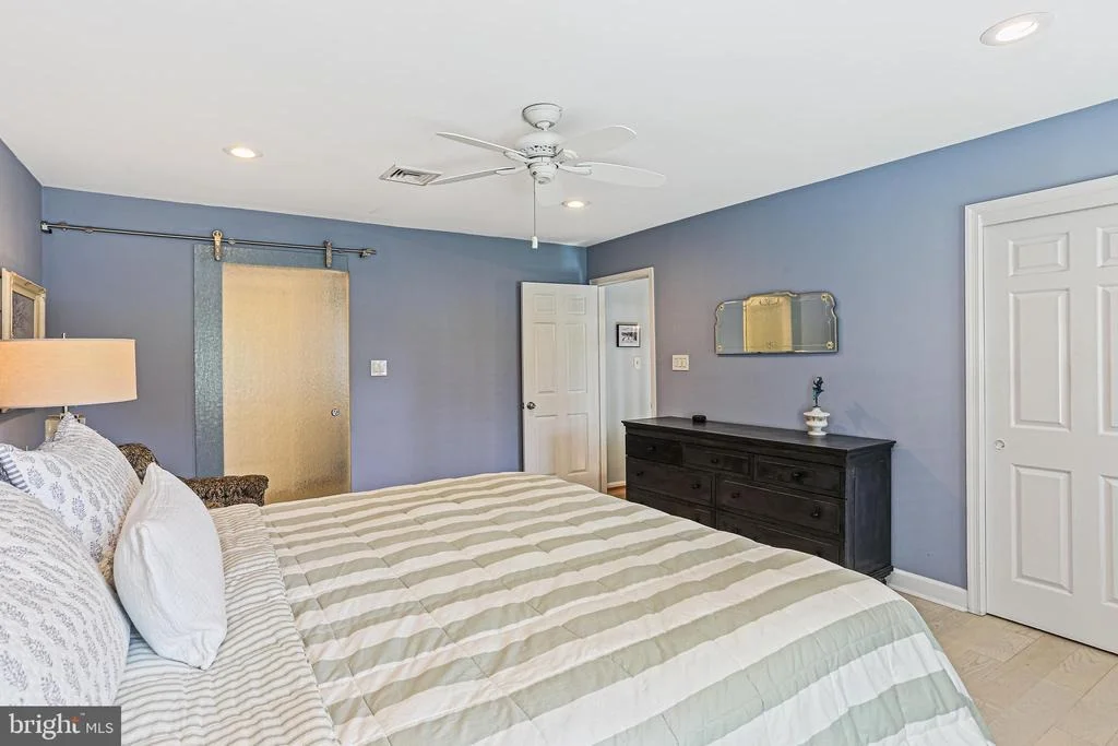 Photo of 8668 FELSVIEW DRIVE