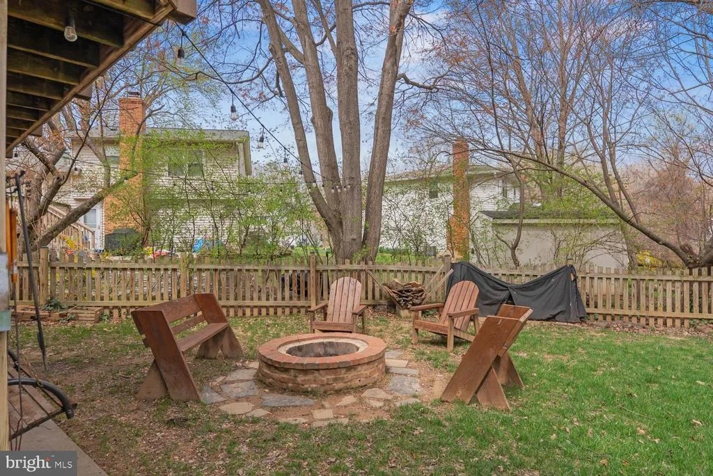 Photo of 9822 WOLCOTT DRIVE