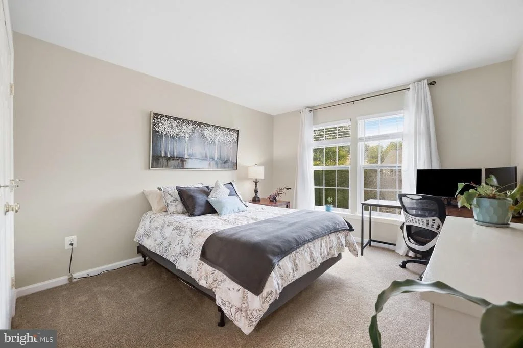 Photo of 1308 CROSSBOW ROAD