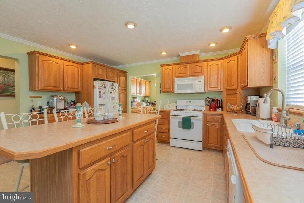 Photo of 14719 PAN AM AVENUE