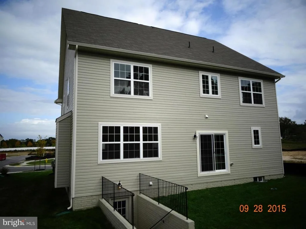 Photo of 7858 SUNHAVEN WAY