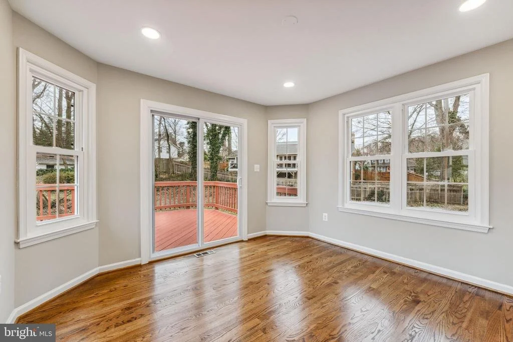 Photo of 3912 KING ARTHUR ROAD