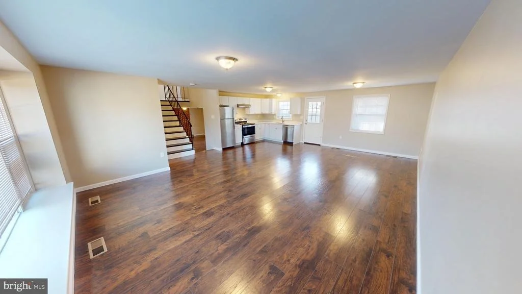 Photo of 5014 NICHOLAS ROAD