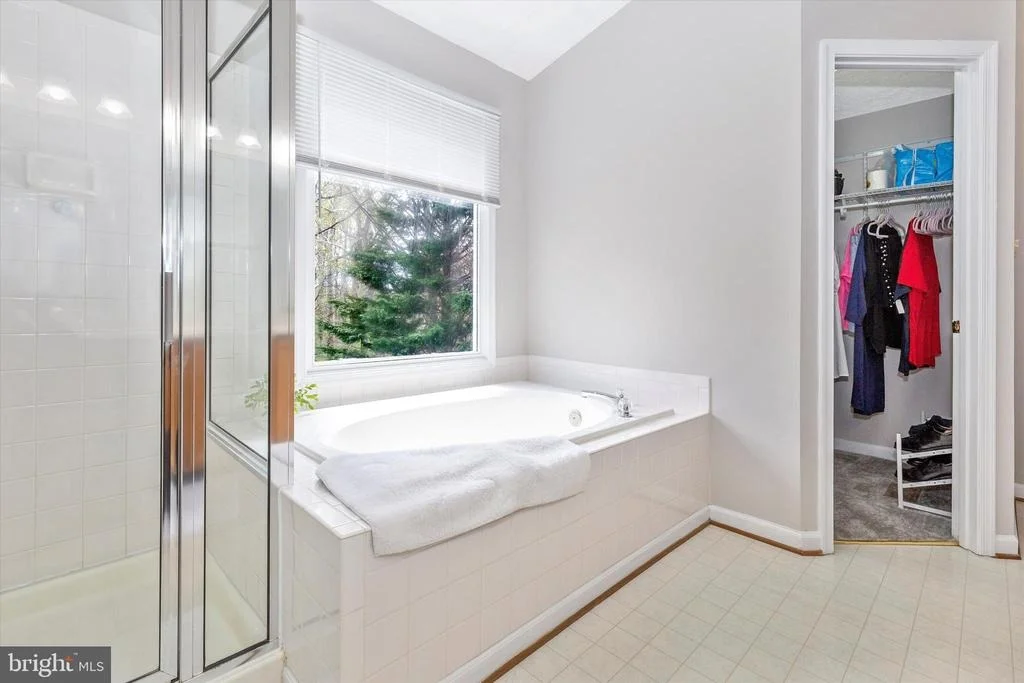 Photo of 6218 RAINIER DRIVE