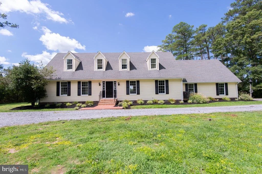 Photo of 1619 PERSEUS ROAD