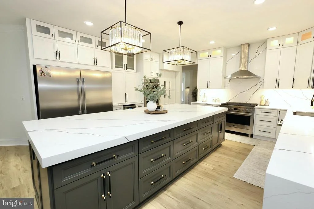 Photo of 6403 BURKE WOODS DRIVE