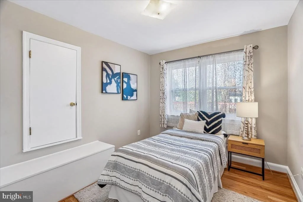 Photo of 10006 PORTLAND PLACE