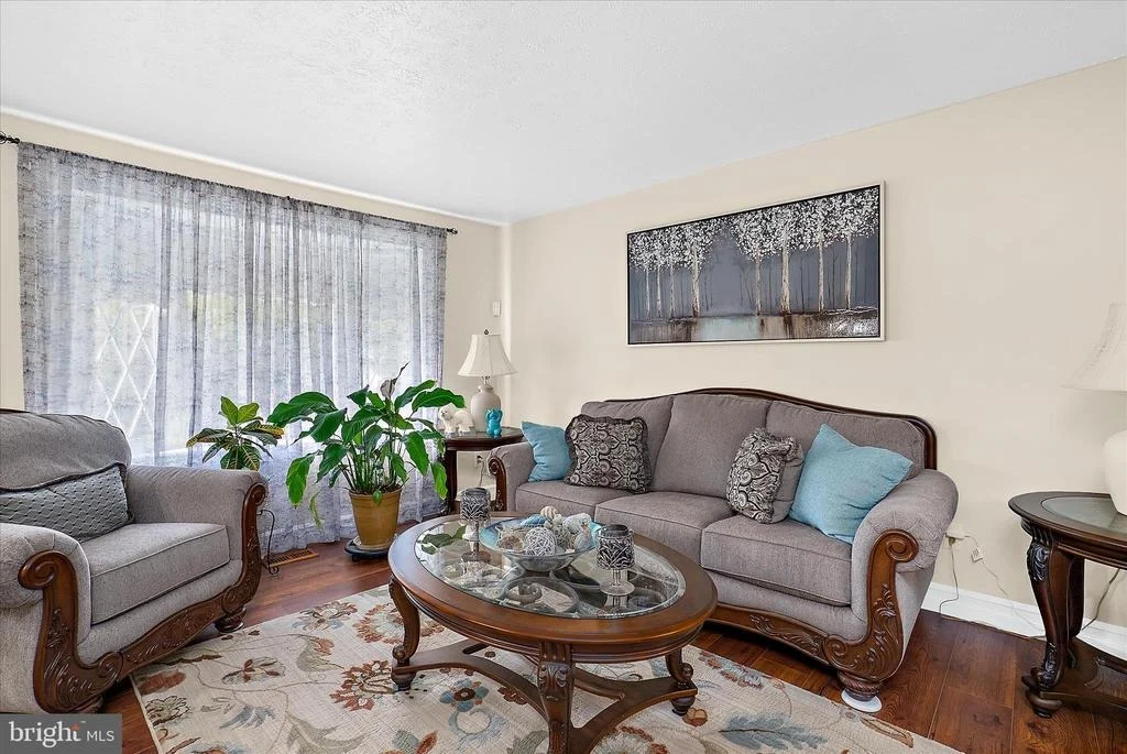 Photo of 379 DUBLIN DRIVE