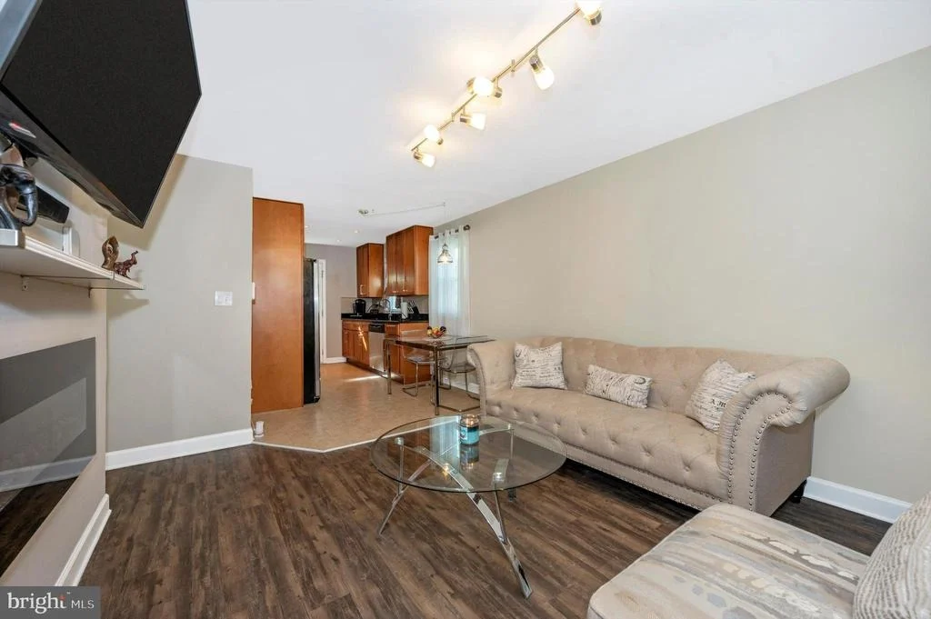 Photo of 2213 BRETON DRIVE