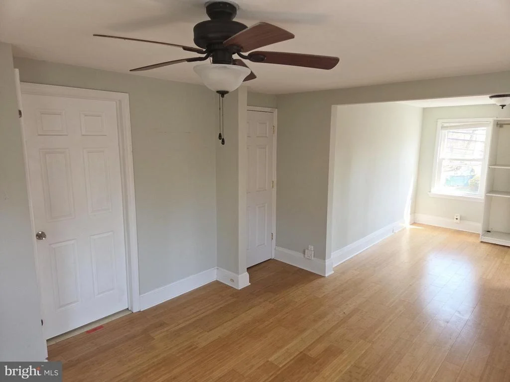 Photo of 10 HAWTHORNE AVENUE