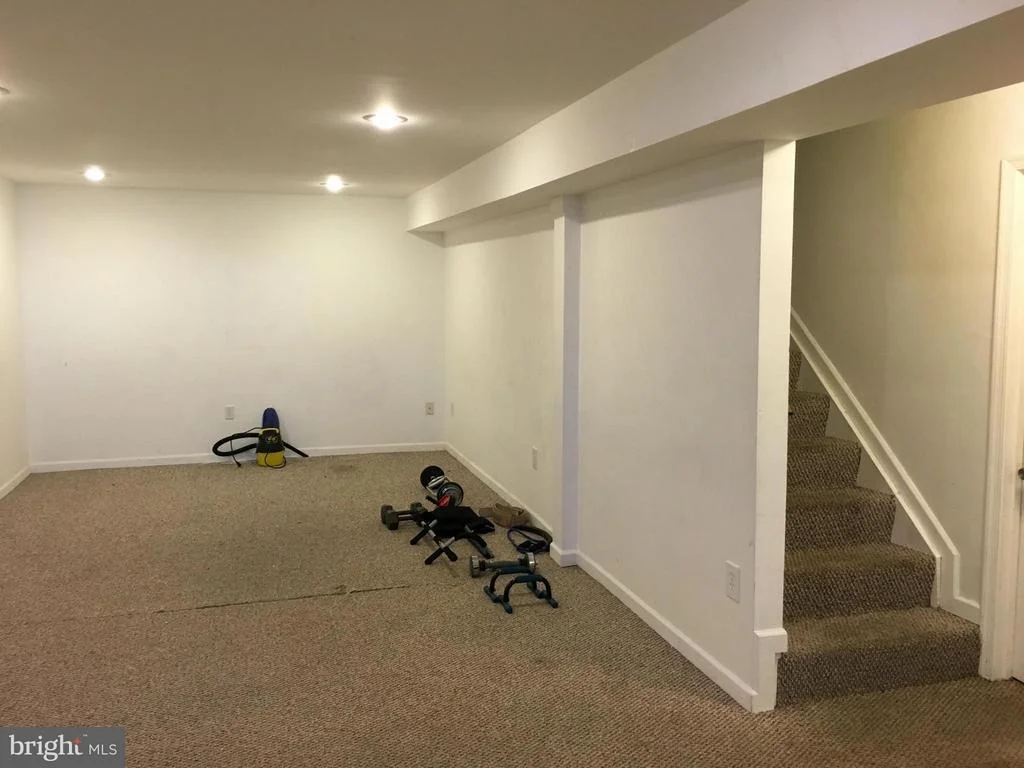 Photo of 7818 METACOMET ROAD