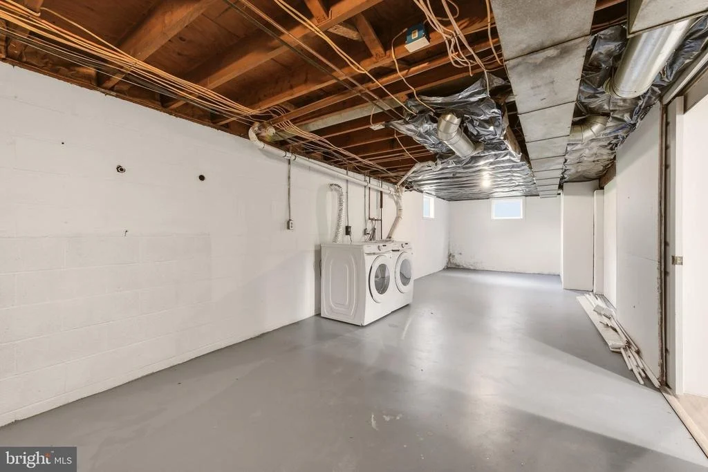 Photo of 124 DINKLE DRIVE
