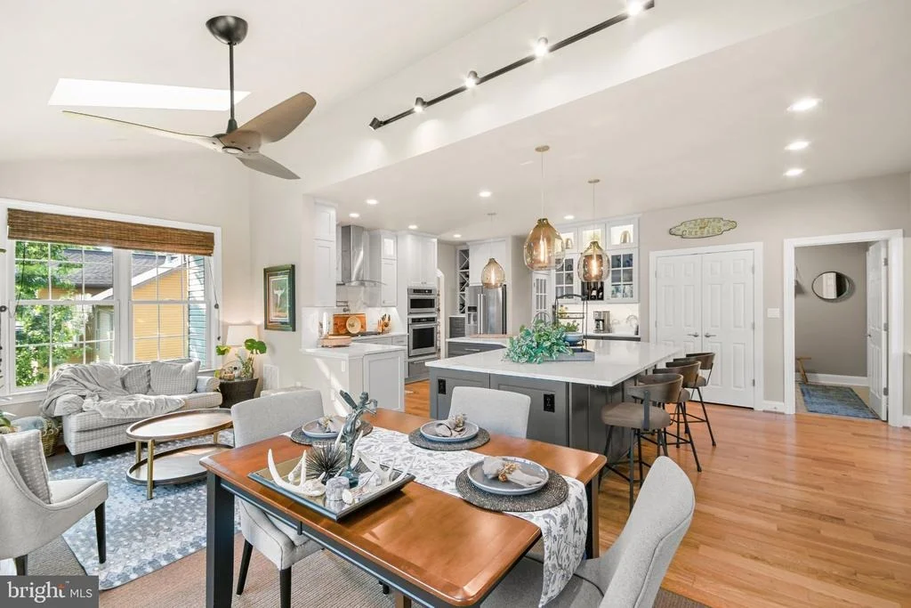 Photo of 4606 MOCKINGBIRD LANE