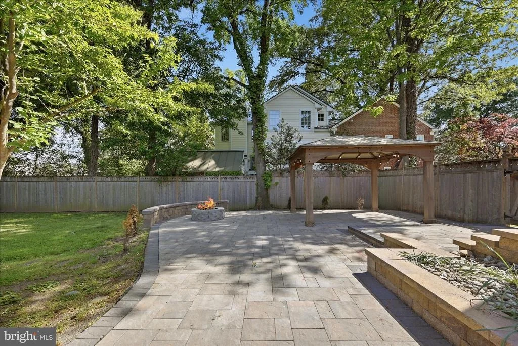 Photo of 6413 15TH STREET