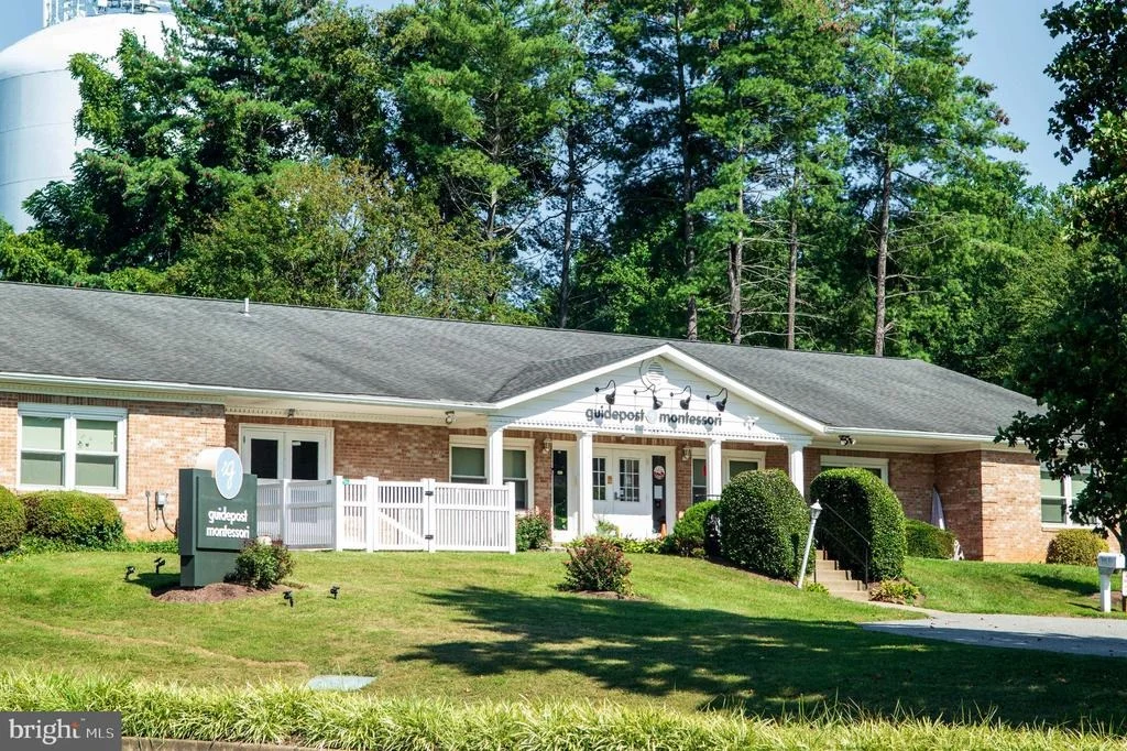 Photo of 15919 FAIRWAY DRIVE