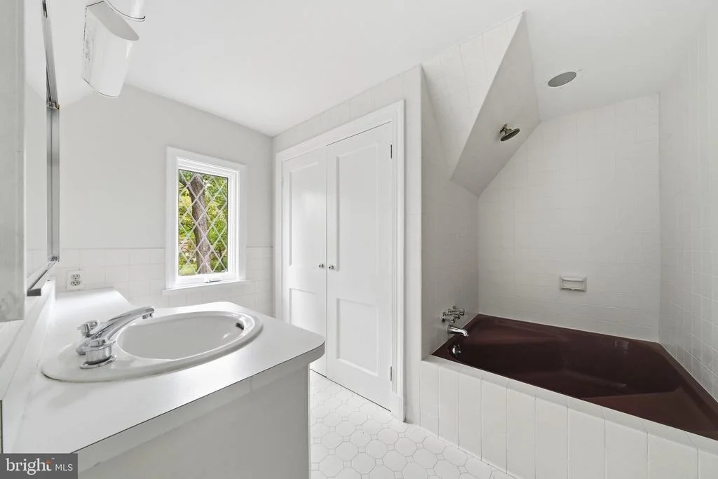 Photo of 10601 SWEETBRIAR PARKWAY