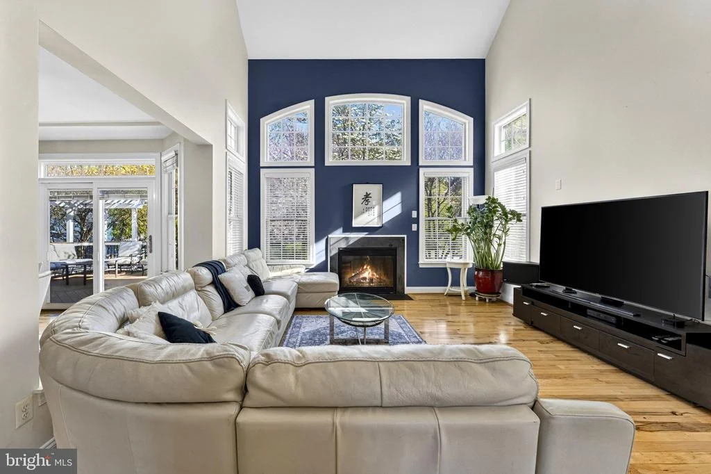 Photo of 42758 GLENSIDE DRIVE