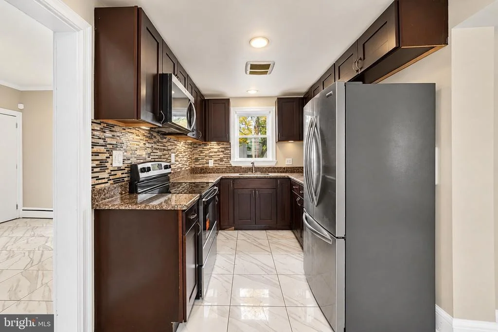 Photo of 50 WALNUT STREET