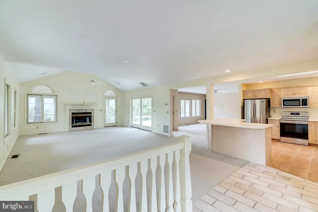Photo of 208 POND VIEW DRIVE
