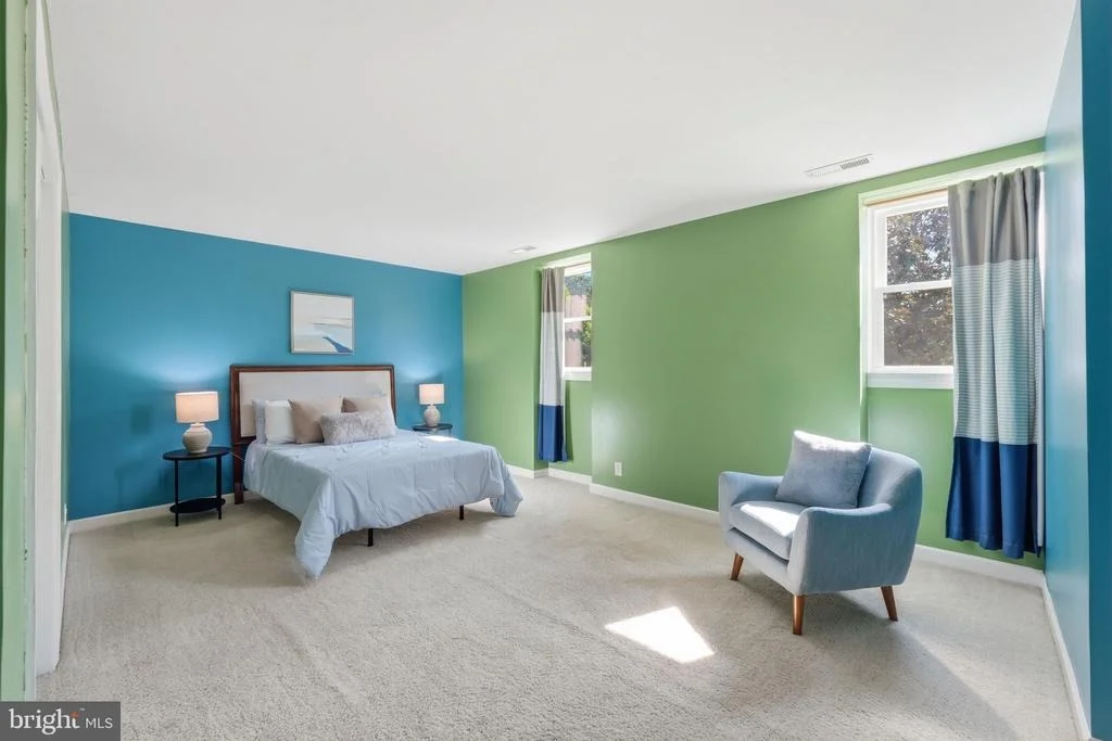Photo of 4 WALL