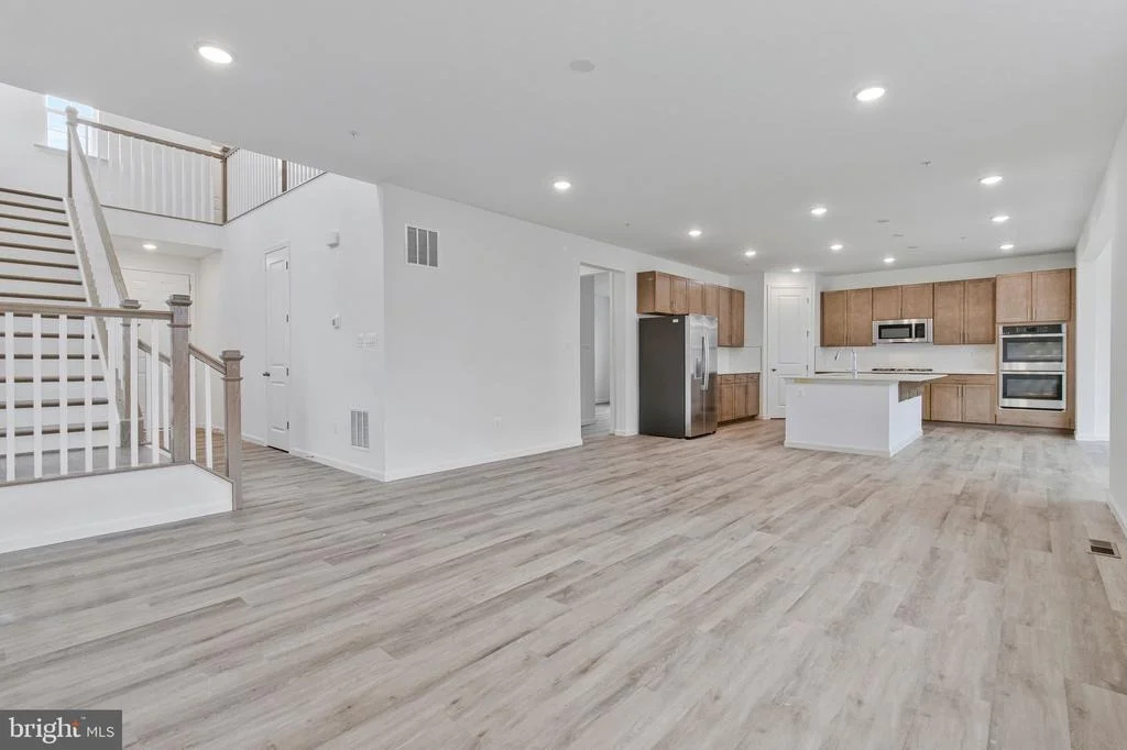 Photo of 41 EVERETT DRIVE