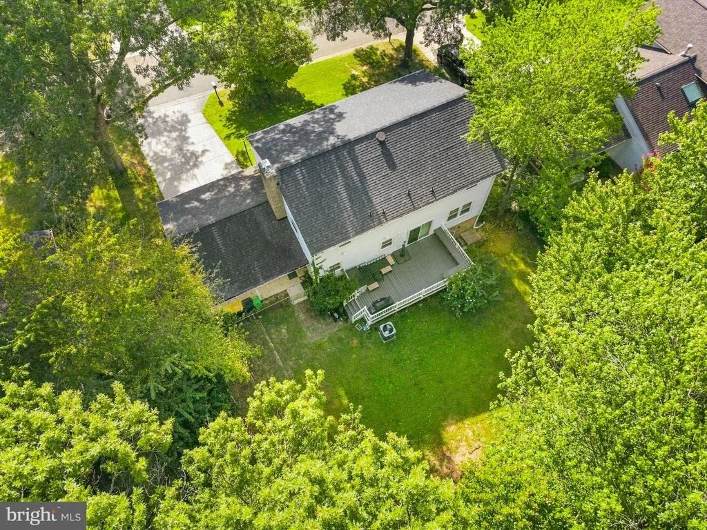 Photo of 6640 PARK HALL DRIVE