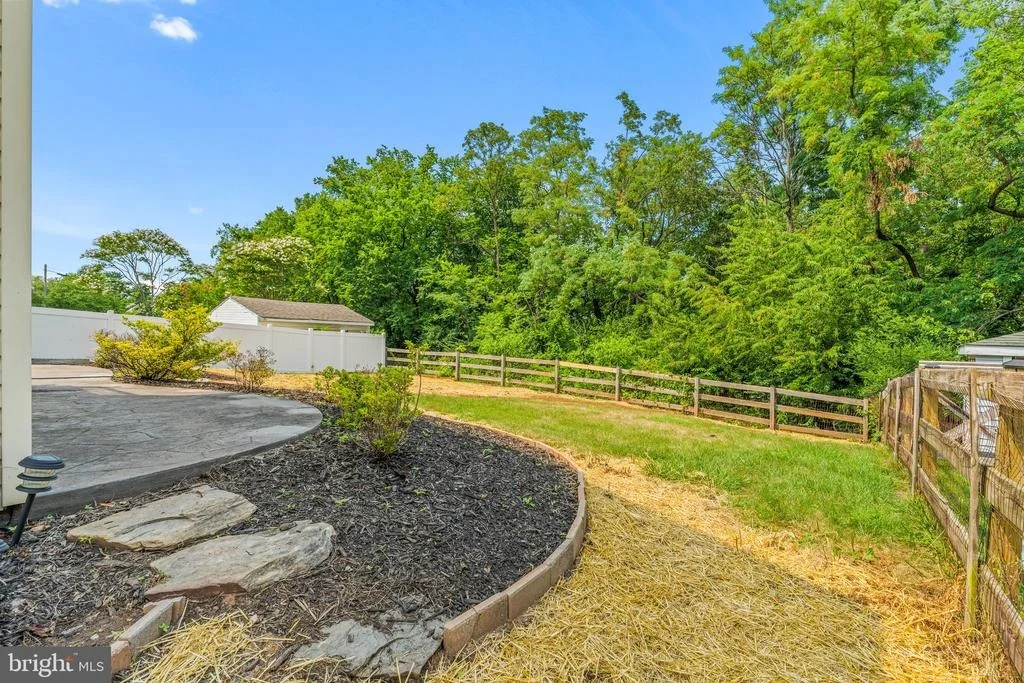 Photo of 1015 CHERYLS COURT