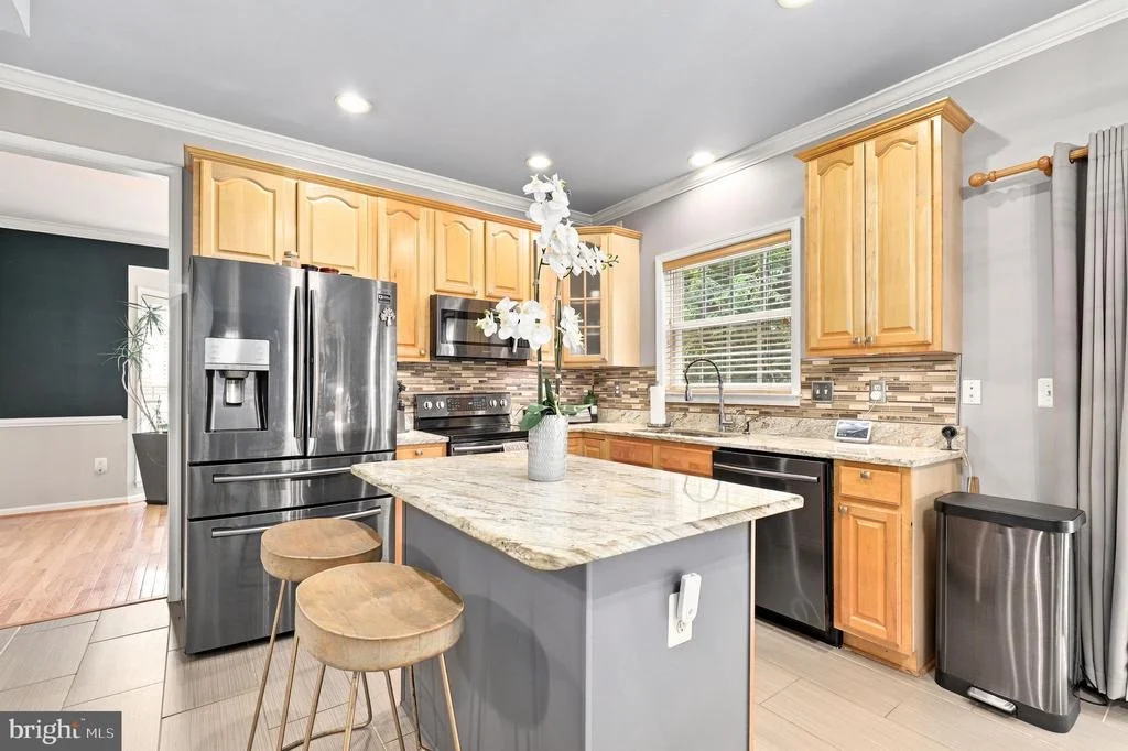 Photo of 6405 IVY SPRING ROAD