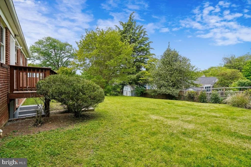 Photo of 4909 BANGOR DRIVE