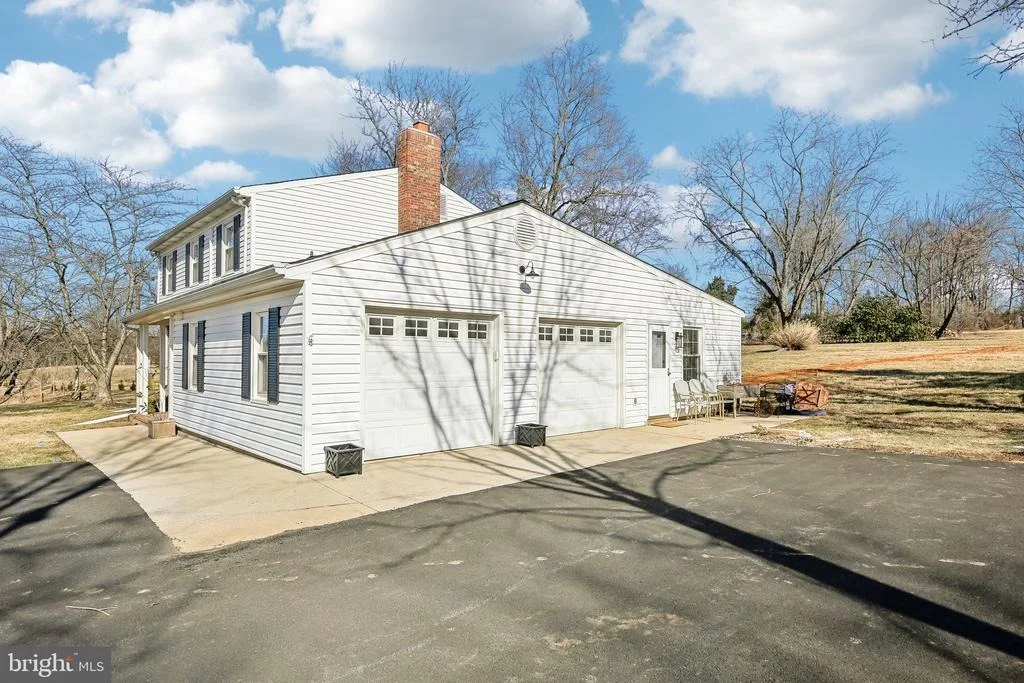 Photo of 2139 DAISY ROAD